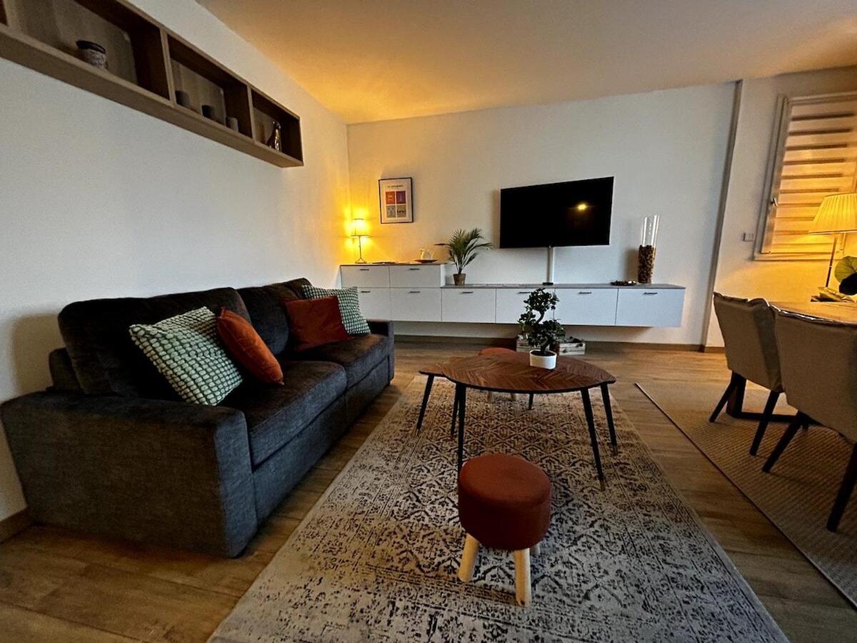 Ferienwohnung Au Coeur De Reims : A Deux Pas De La Cathedrale Exterior foto