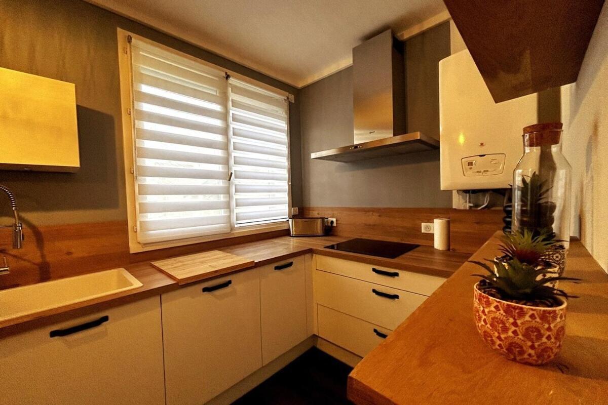 Ferienwohnung Au Coeur De Reims : A Deux Pas De La Cathedrale Exterior foto