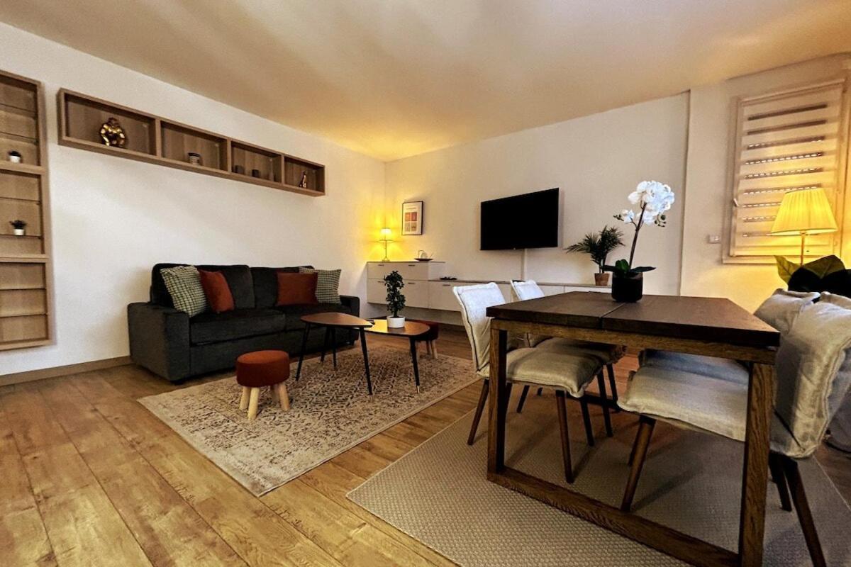 Ferienwohnung Au Coeur De Reims : A Deux Pas De La Cathedrale Exterior foto